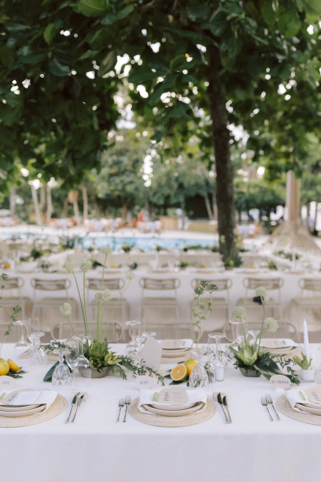 Long tables under the trees in Chicalá