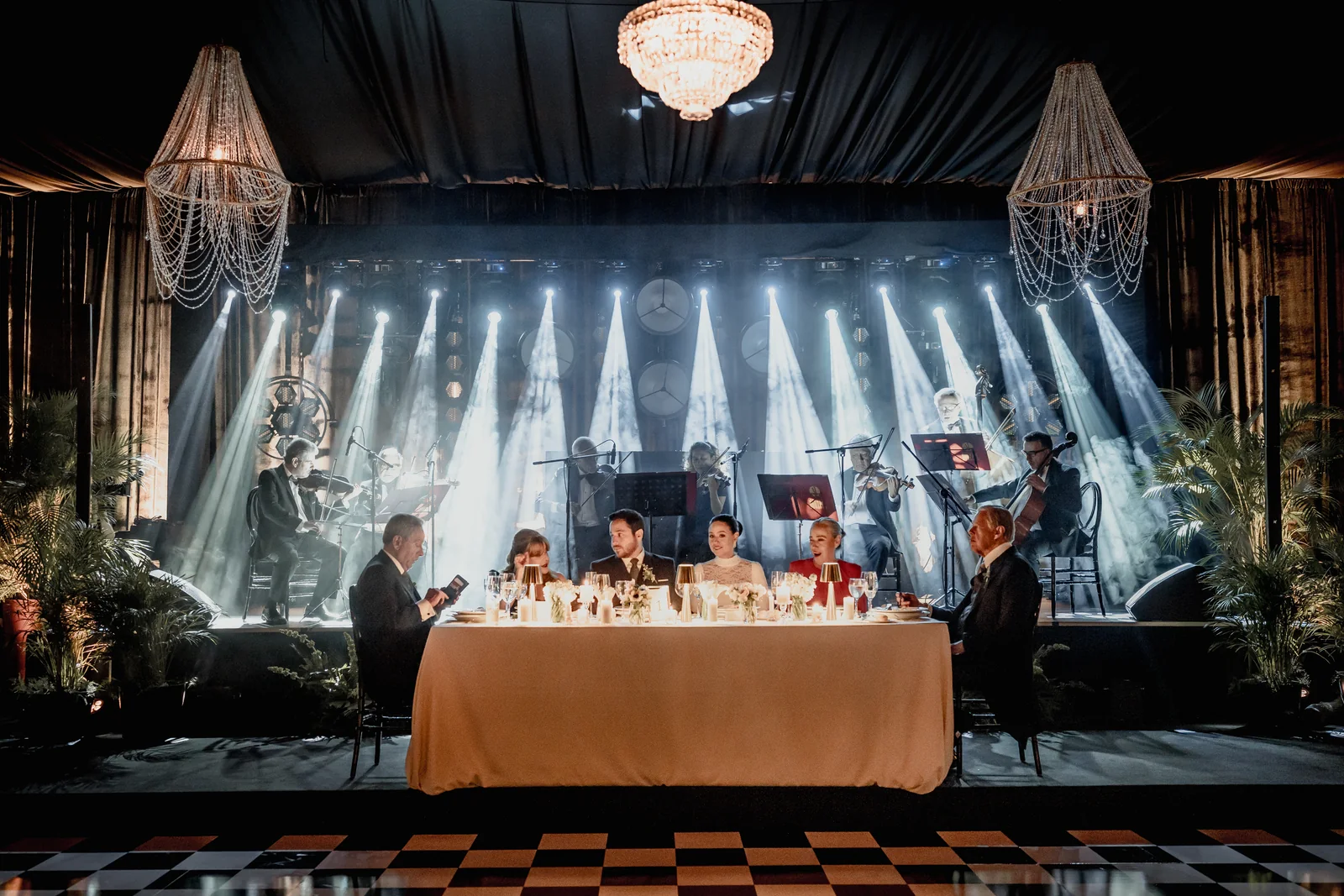 Head table under the lights